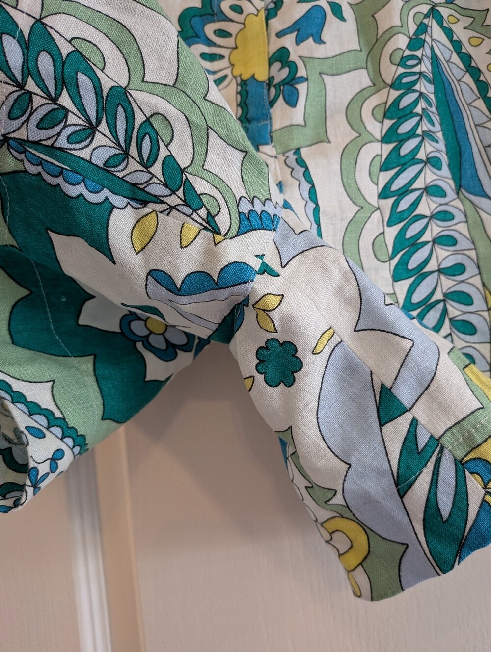Boden Westbourne Linen Shorts Emerald Foliage Paisley Floral Resortwear Size 8 - Picture 7 of 13